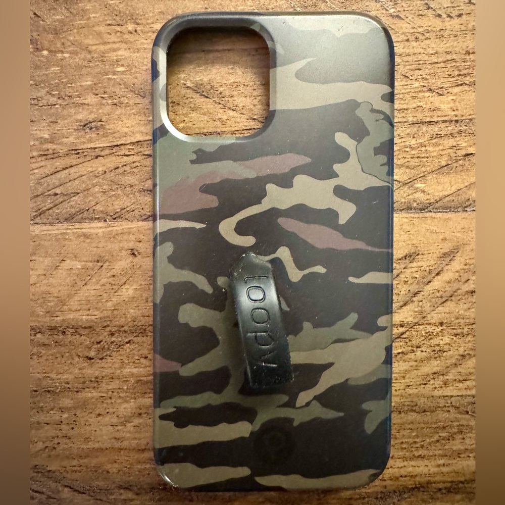 iPhone 12 Pro Camo Loopy case